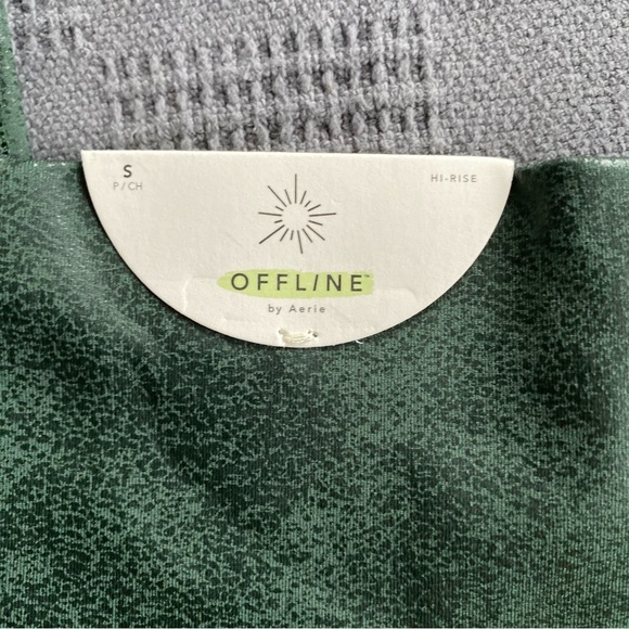 Offline by Aerie the Hugger Crossover Leggings - Picture 3 of 12